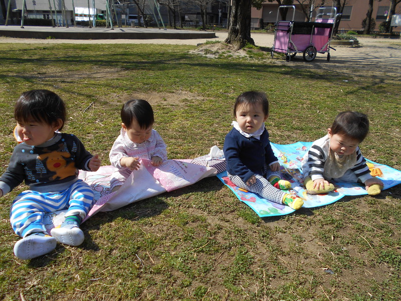 お散歩に行きました♪