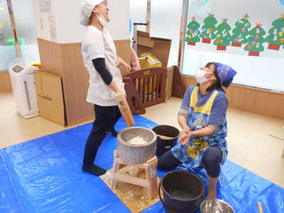  「いたいよぉ💦」「ごめーん💦」