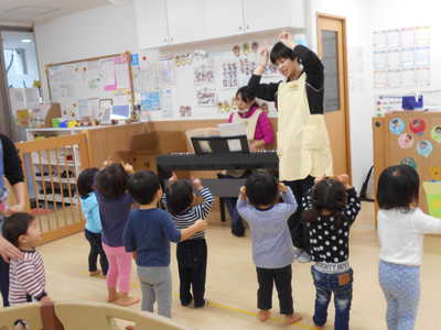  鬼は〜こっそり逃げていくぅ〜