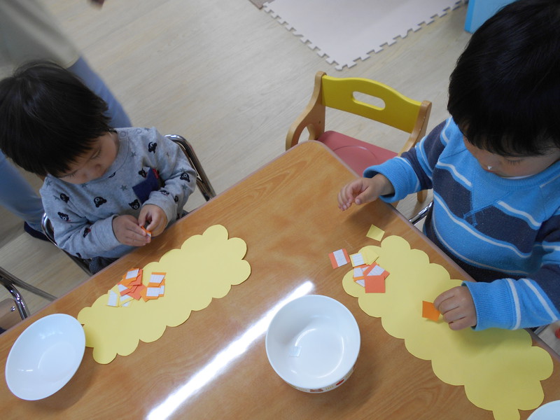 どこに貼ろうかな