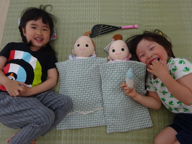 みんなでねんね〜‼