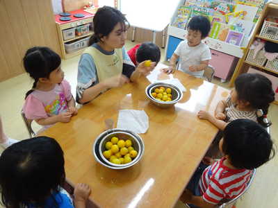  おはなしきいて👂