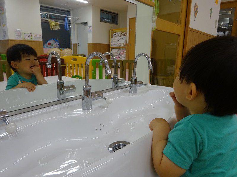 鏡面白い( ´艸｀)