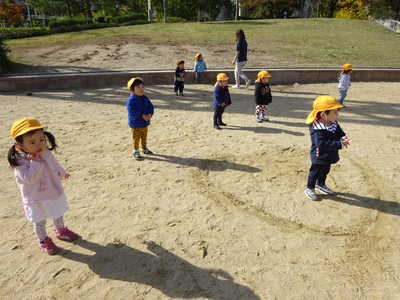  〇の中に集まれ〜♬