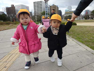  ひよこさんも歩けるようになってきたよ👟