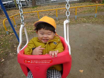  ブランコ楽しいね⭐