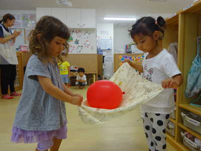  風船上手に運べるかな？🎈