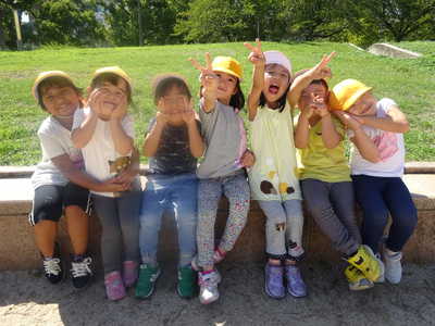  お外で食べると楽しいね🎶