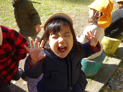  つかまっちゃうー‼