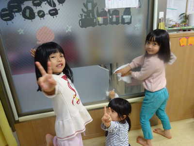  窓もピカピカ⭐