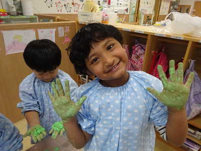 片栗粉粘土たのしいー‼