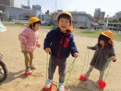  缶ぽっくりに挑戦‼