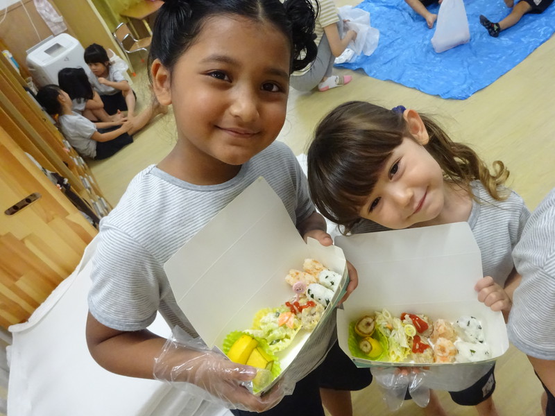 自分でお弁当につめたよ🍱