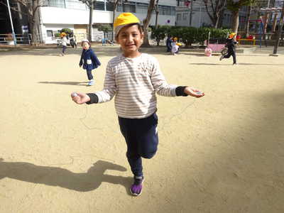  縄跳びできるようになったよ❣